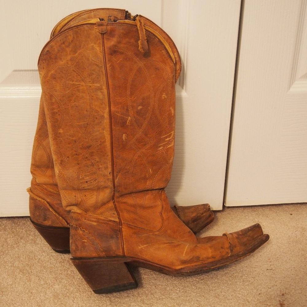 Tony Lama Cowboy Boots